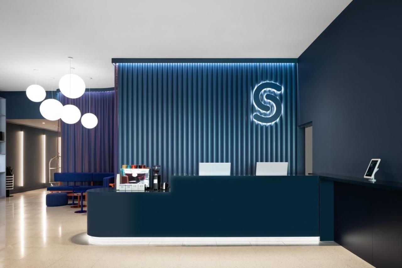 Studio Apartments At Aurora Near Melbourne Port ภายนอก รูปภาพ
